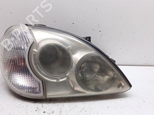 Used Right headlight Right headlight HYUNDAI TERRACAN (HP) 2.9 CRDi 4WD (150 hp) 33720166 33720166