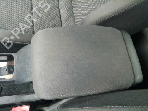 Armrest / Center console VW JETTA III (1K2) 1.9 TDI (105 hp)null