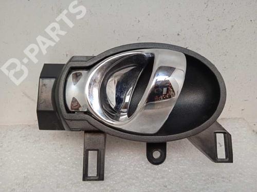 Poignée intérieure avant gauche NISSAN JUKE (F15) 1.2 DIG-T (115 hp) 10010810