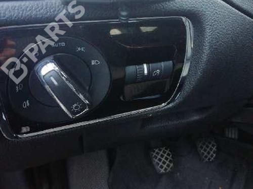 Used Headlight switch SKODA SUPERB II Estate (3T5) 2.0 TDI 16V (140 hp) 12135955