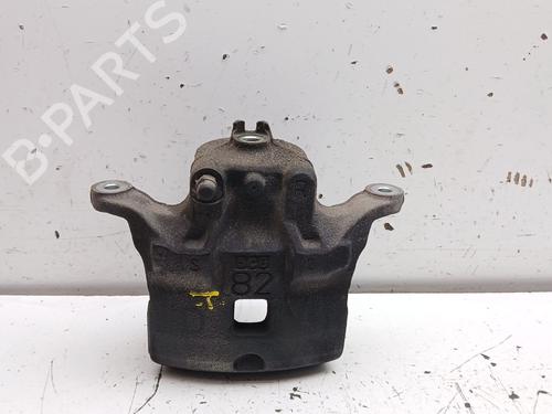 Used Right front brake caliper Right front brake caliper NISSAN JUKE (F15) 1.2 DIG-T (115 hp) 35894102 35894102