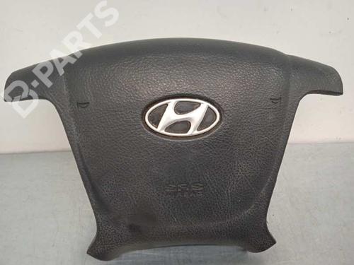 Used Driver airbag HYUNDAI SANTA FÉ II (CM) 2.2 CRDi (155 hp) 8953337