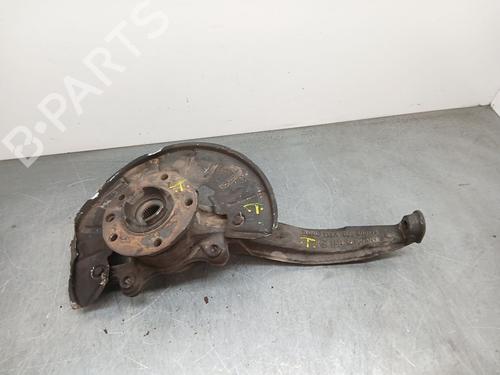 Used Right front steering knuckle Right front steering knuckle PORSCHE CAYENNE (9PA) 3.2 (241 hp) 32858794 32858794