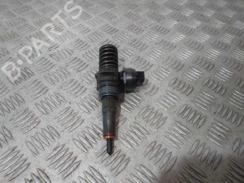 Spreder / Dyse SEAT LEON (1P1) 2.0 TDI 16V (140 hp) 0381300738G | X1