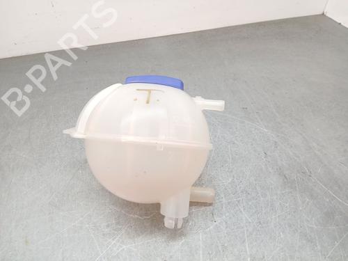 ekpansionstank-omoda-5-2022-31807589 main image