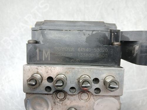 ABS pump LEXUS IS I (_E1_) 200 (GXE10) | BP31827553M43