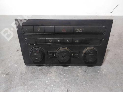 Used Climate control SEAT LEON ST (5F8) 2.0 TDI (150 hp) 12193125