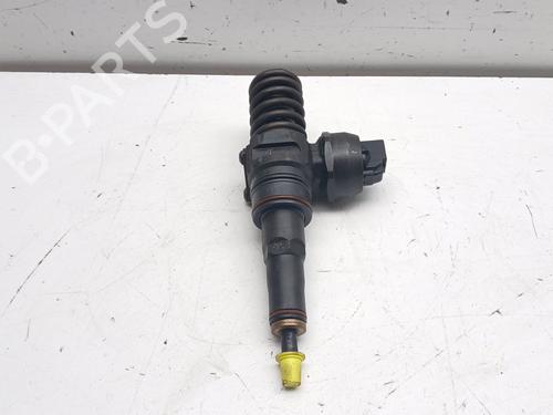 Injektor für VW PASSAT B5.5 (3B3) 1.9 TDI (130 hp) 31611580