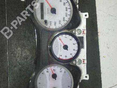 Used Instrument cluster TOYOTA RAV 4 II (_A2_) [2000-2005]  3414046