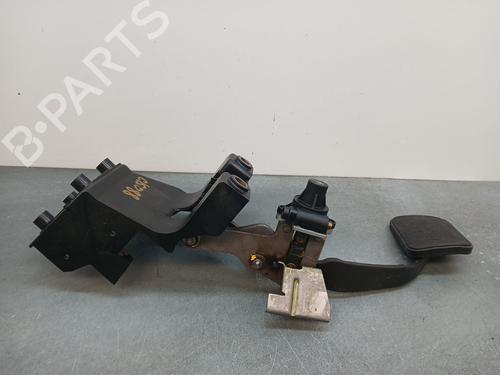 Break pedal JAGUAR XJ (X350, X358) D 2.7 2r832450a