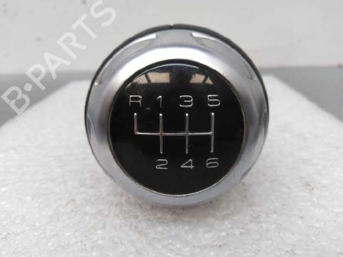 Used Shift knob AUDI TT (8J3) 2.0 TDI quattro (170 hp) 11389129