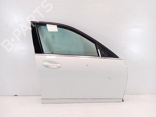 Used Right front door MERCEDES-BENZ C-CLASS (W204) [2007-2015]  27296040