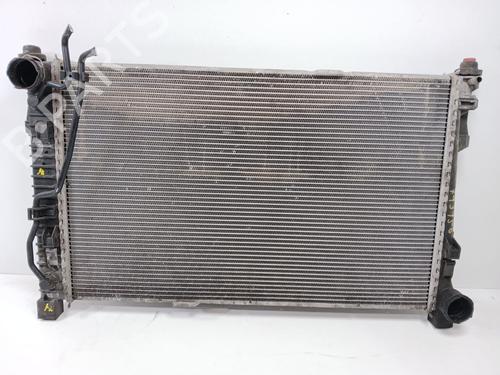 Used Water radiator MERCEDES-BENZ C-CLASS (W203) C 180 Kompressor (203.046) (143 hp) 31823971