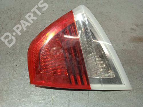 Used Right tailgate light BMW 3 (E90) 320 d (163 hp) 6835642