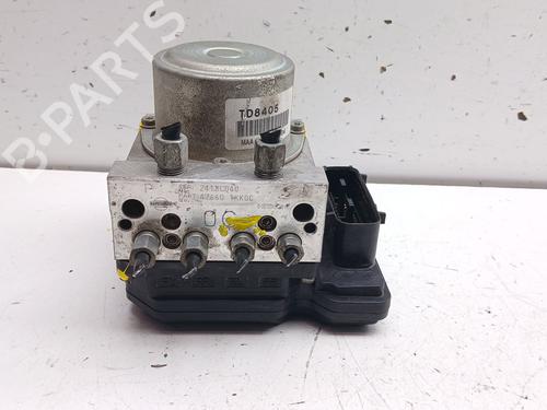 Used ABS pump NISSAN JUKE (F15) 1.5 dCi (110 hp) 32778812