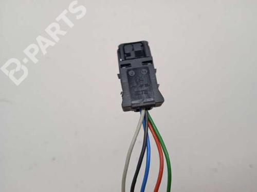 Left mirror PEUGEOT 307 CC (3B) 2.0 HDi 135 | BP9809918C26 