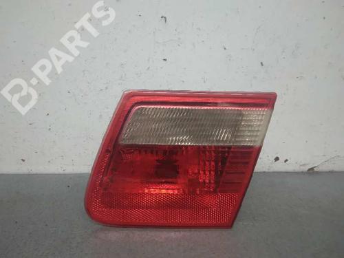 Used Right tailgate light BMW 3 Touring (E46) 320 d (136 hp) 11182030