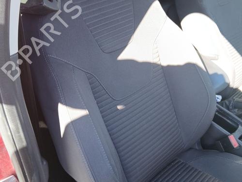 Siège avant droit FORD FOCUS III 2.0 TDCi (150 hp) 32114106