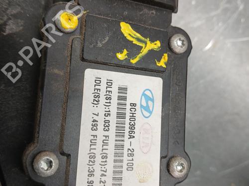 Pedal HYUNDAI SANTA FÉ II (CM) 2.2 CRDi GLS | BP2399512I4 