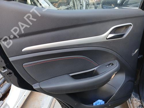 Garniture arrière gauche MG MG ZS SUV (AZS1) 1.5 VTi (106 hp) 29885766