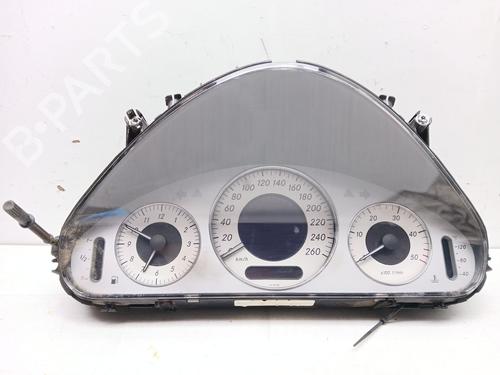 Kombinert Instrument MERCEDES-BENZ E-CLASS (W211) E 320 CDI (211.026) (204 hp) 24167576