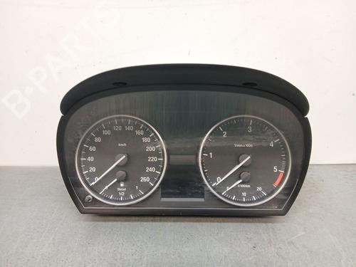 Used Instrument cluster BMW 3 Touring (E91) 320 d (184 hp) 30450833