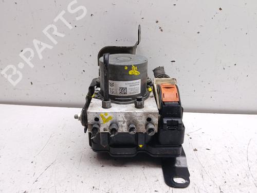 Used ABS pump ABS pump PEUGEOT 3008 II SUV (MC_, MR_, MJ_, M4_) 1.5 BlueHDi 130 (131 hp) 33629845 33629845