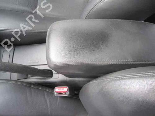 Middle console TOYOTA AVENSIS (_T25_) 2.0 D-4D (CDT250_, CDT250R) | BP11683894I22 