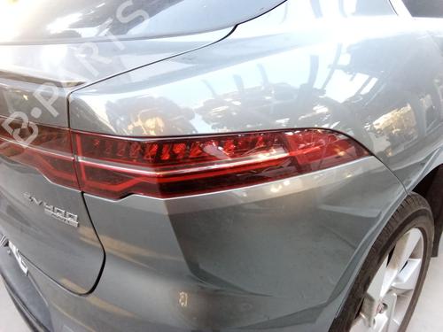 farolim-direito-jaguar-i-pace-x590-2018-39096814 main image