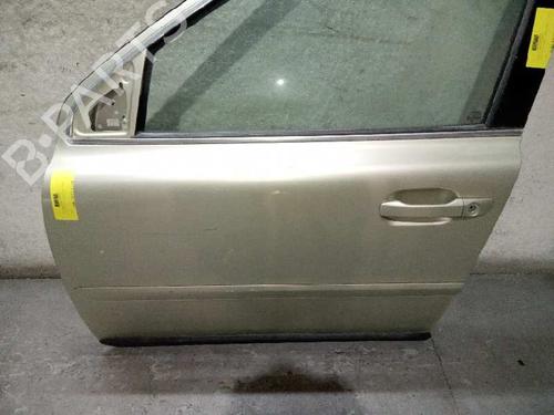 Left front door VOLVO XC90 I (275) D5 AWD | BP13718209C2 