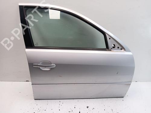 Used Right front door Right front door 39514331 39514331