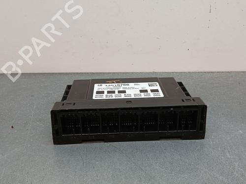 Fuse box OPEL INSIGNIA A (G09)  | BP20334472E1 