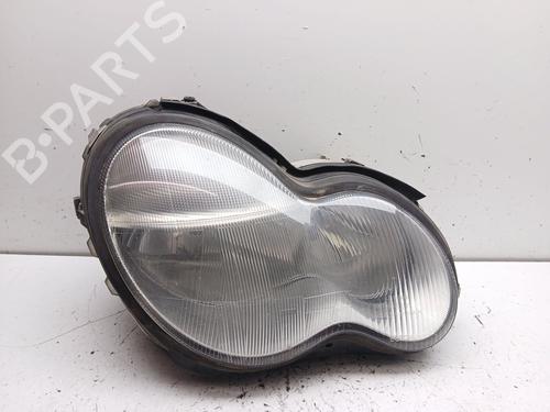Used Right headlight Right headlight MERCEDES-BENZ C-CLASS (W203) C 240 (203.061) (170 hp) 34699749 34699749