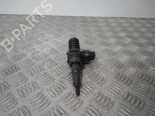 Injecteur SEAT LEON (1P1) 2.0 TDI 16V (140 hp) 0381300738G | X1