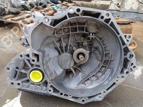 Used Gearbox OPEL CORSA E (X15) [2014-2025]  25810609