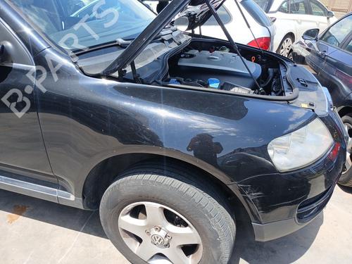 Used Right front fenders Right front fenders VW TOUAREG (7LA, 7L6, 7L7) 2.5 R5 TDI (174 hp) 35769611 35769611