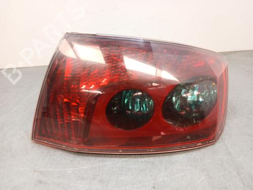 Used Right taillight PEUGEOT 407 (6D_) 2.0 HDi 135 (6DRHRH, 6DRHRE, 6DRHRG, 6DRHRJ) (136 hp) 28126751