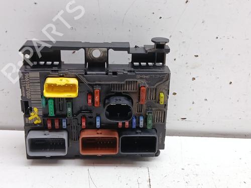 fuse-box-peugeot-307-cc-3b-2003-2004-2005-2006-2007-2008-2009-35724889 main image