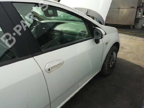 right-front-door-fiat-grande-punto-199_-no-incluye-accesorios-2005-11037190 main image
