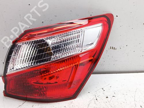 Used Right taillight Right taillight NISSAN QASHQAI I (J10, NJ10) 2.0 (141 hp) 35726164 35726164
