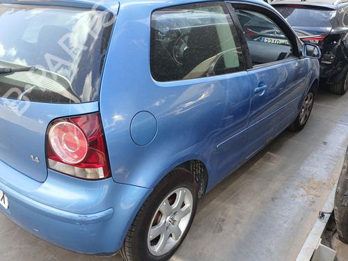 Right headlight VW POLO IV (9N_, 9A_) 1.4 16V | BP28730055C29 