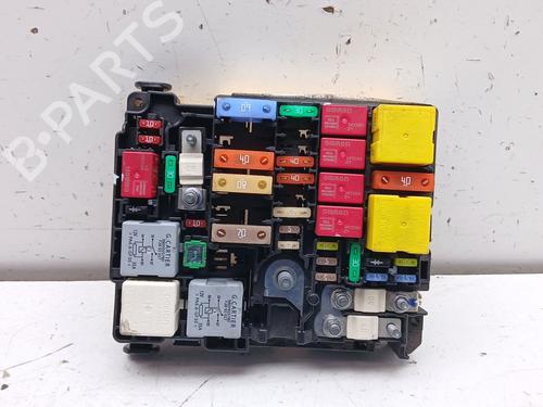 Used Fuse box Fuse box PEUGEOT 3008 II SUV (MC_, MR_, MJ_, M4_) 1.5 BlueHDi 130 (131 hp) 33632184 33632184
