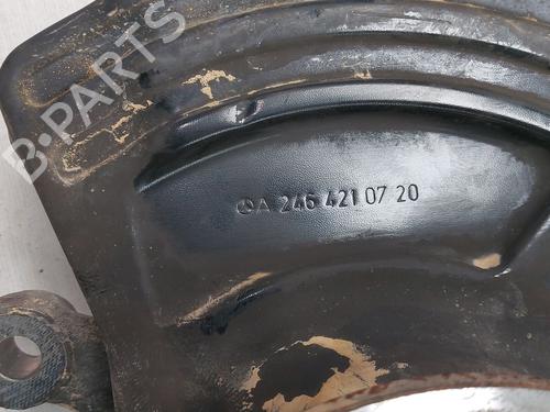 Left front steering knuckle MERCEDES-BENZ GLA-CLASS (X156) GLA 200 CDI / d (156.908) | BP25338064M25 