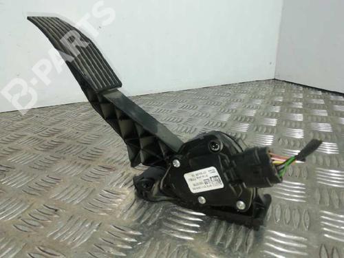 Used Pedal OPEL ASTRA K (B16) 1.4 Turbo (68) (125 hp) 9153749