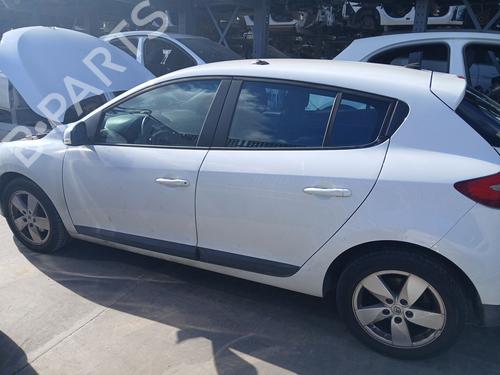 Brugte RENAULT MEGANE III Hatchback (BZ0/1_, B3_) [2008-2026]  4425755