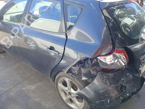Engine control unit (ECU) KIA CEE'D Hatchback (ED) 2.0 CRDi 140 | BP21221581M57 