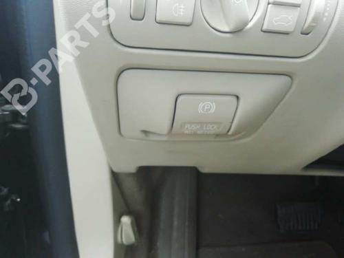 Freno de mano VOLVO V60 I (155) T4F (180 hp) 11037213