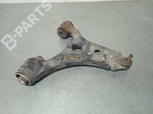 Used Right front suspension arm Right front suspension arm MERCEDES-BENZ B-CLASS Sports Tourer (W245) B 180 CDI (245.207) (109 hp) 8195392 8195392