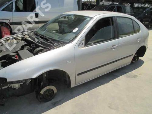 Left front window motor SEAT LEON (1M1) 1.9 TDI | BP2398321E21 