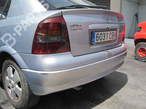 OPEL ASTRA G CC 1.6 16V berline 5 portes 2003-2004 Silencieux arrière OPEL ASTRA G CC 1.6 16V berline 5 portes 2003-2004 Silencieux arrière